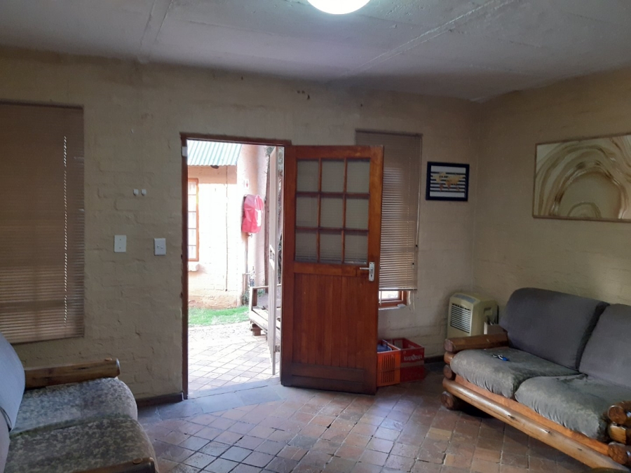 2 Bedroom Property for Sale in Kannoniers Park North West